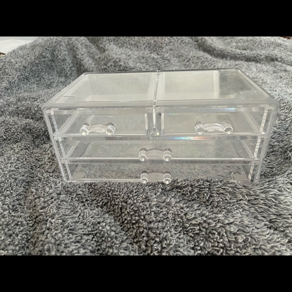 Plastic Organizer